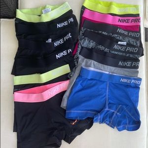 Bundle of 12 XS NIKE PROS